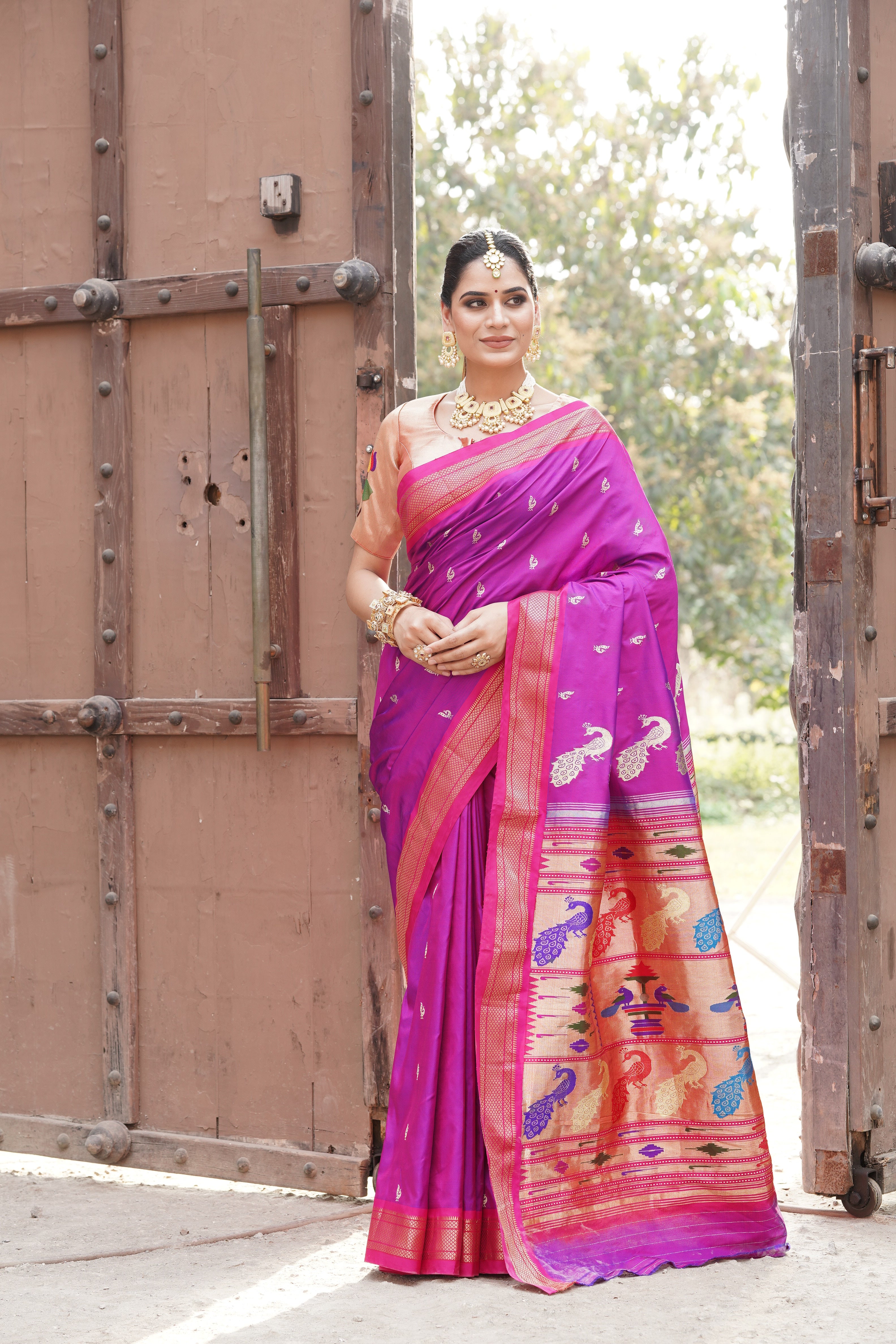 Saree L