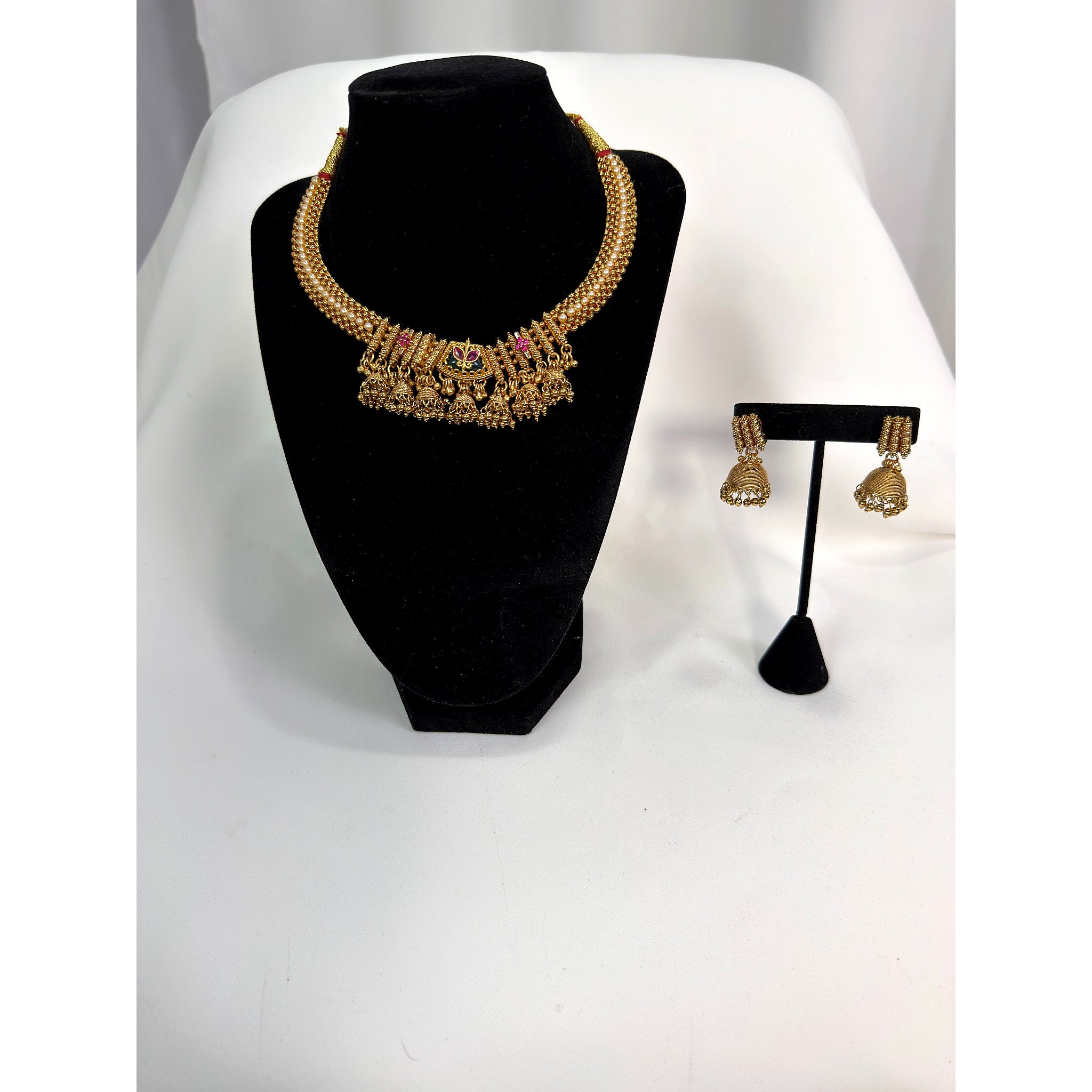 Antique Temple Gold Choker Necklace Set with Jhumka Earrings