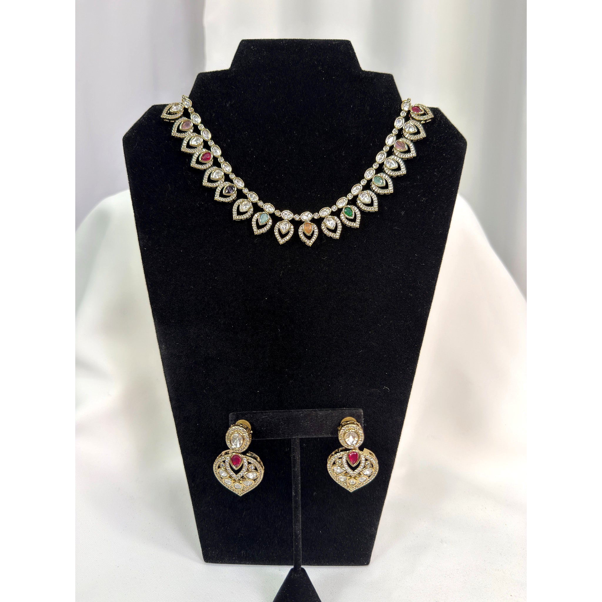 Elegant Multicolor Teardrop Necklace Set with Heart Motif Earrings