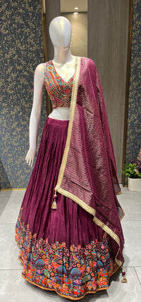 Lehenga Choli Madhuban
